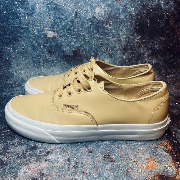 Vans Off the Wall UltraCush Slip-On Shoes - Nude - Picture 4 of 8